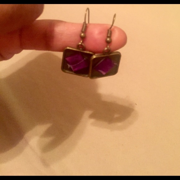 Bronze Vintage Earrings - Picture 3 of 4